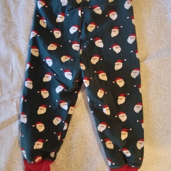Starting out children's 2 piece santa pajamas size 24 month - Picture 4 of 6